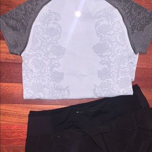 Lululemon swifly tee size 10